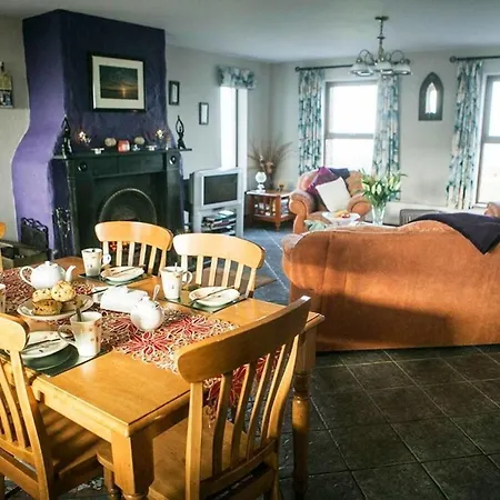 Entire House Near Doolin On The Wild Atlantic Way.
