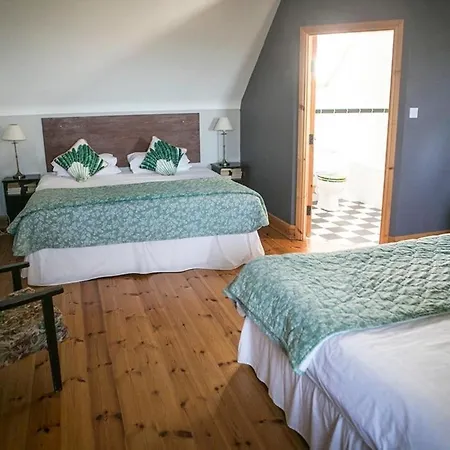 Entire House Near Doolin On The Wild Atlantic Way. בית נופש ליסדונורנה
