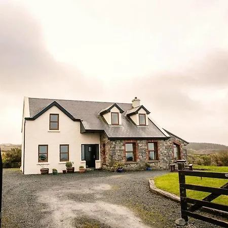 Entire House Near Doolin On The Wild Atlantic Way. בית נופש